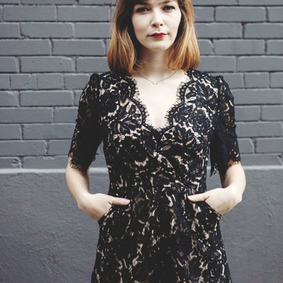 NWT Darling Luisa Playsuit - Picture 3 of 12